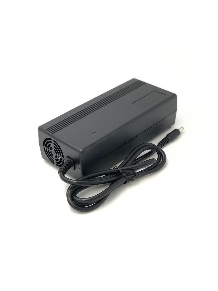 E-TWOW  GT Charger 3.0A